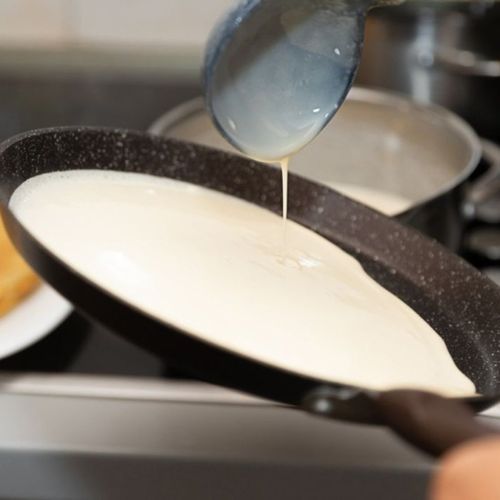 Nie ma lepszych naleśników na śniadanie. Robię je bez mleka i mąki