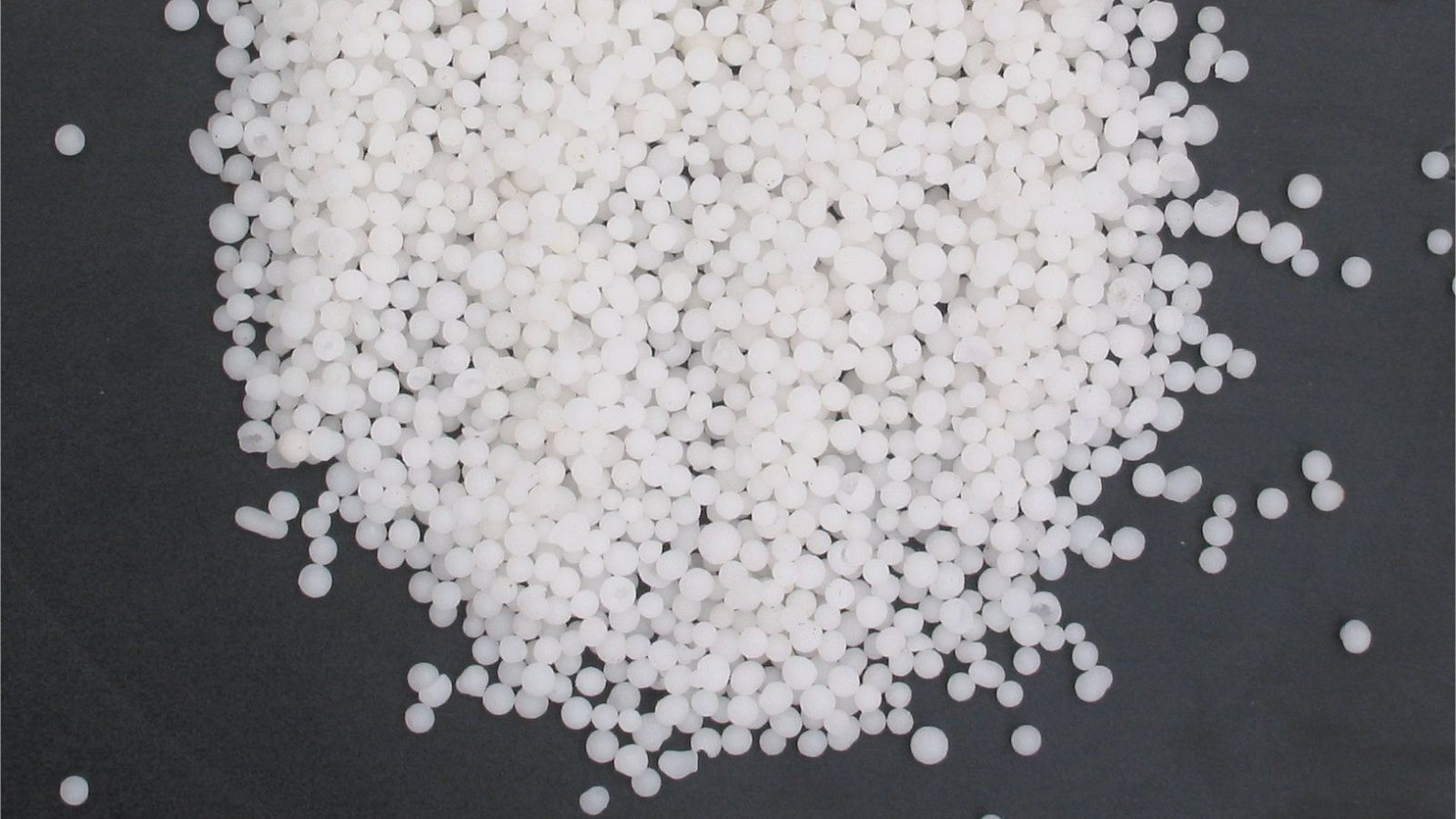 Ceny nawozów w marcu. Niepokojące, co dzieje się na rynku, rolnicy aż złapią się za głowy