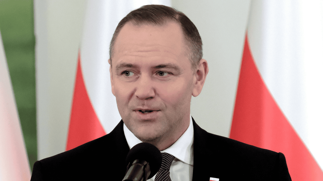 Awantura przed spektaklem. Aktorka powiedziała, co myśli o Nawrockim i się zaczęło