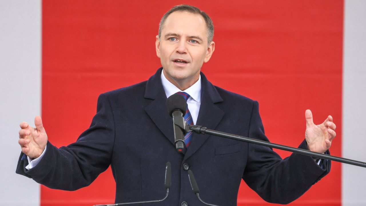 Waloryzacja emerytur według zmienionych reguł. Projekt ustawy z podpisem Nawrockiego