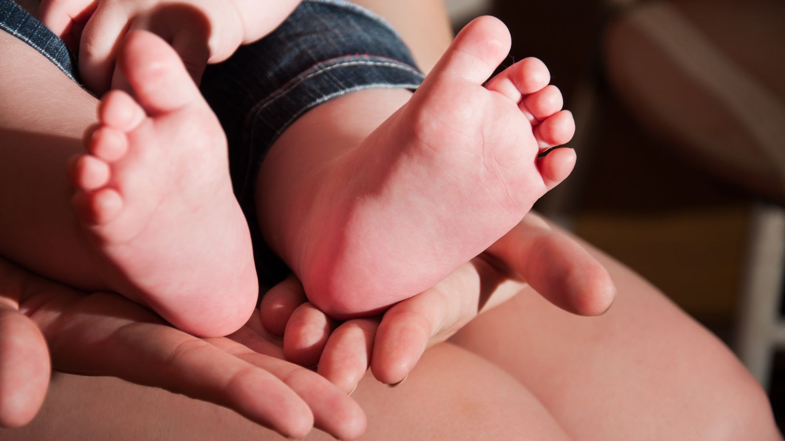 Urlop macierzyński może być jeszcze dłuższy. Warunki są jasne