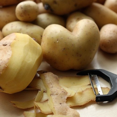 obierki z ziemniaków