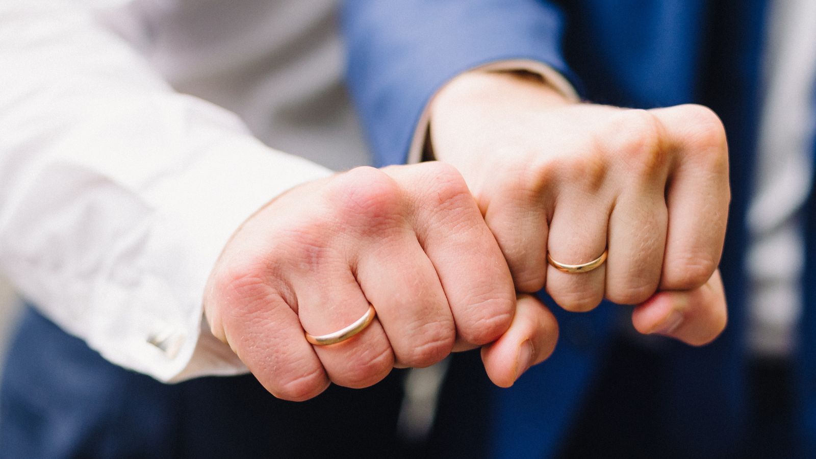 Koniec nierównego traktowania w ZUS. Wyrok NSA wymusił zmianę, sprawa dotyczy małżeństw