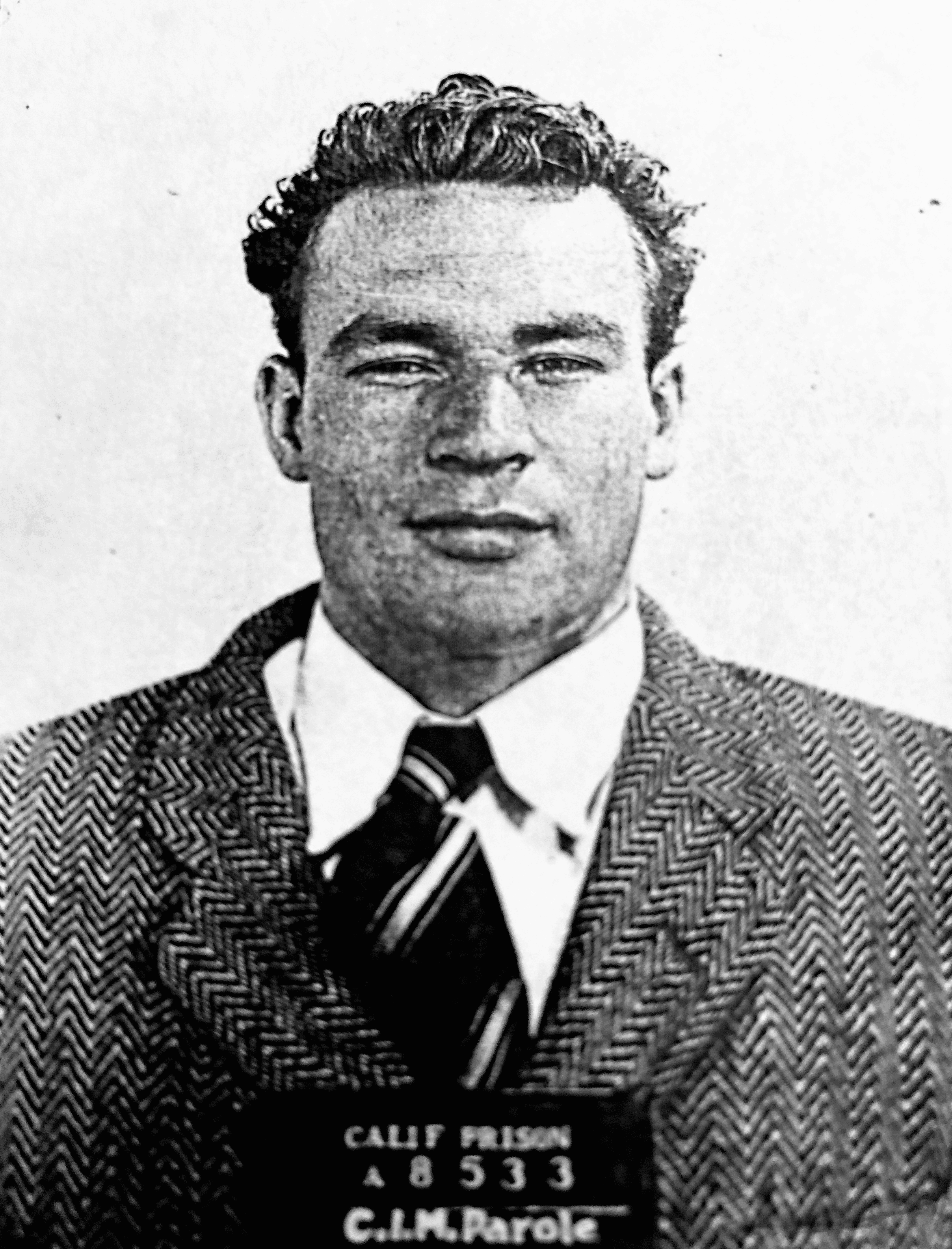 Ojciec znęcał się nad nim latami. "Przywiązywał mnie do dębu przed domem"