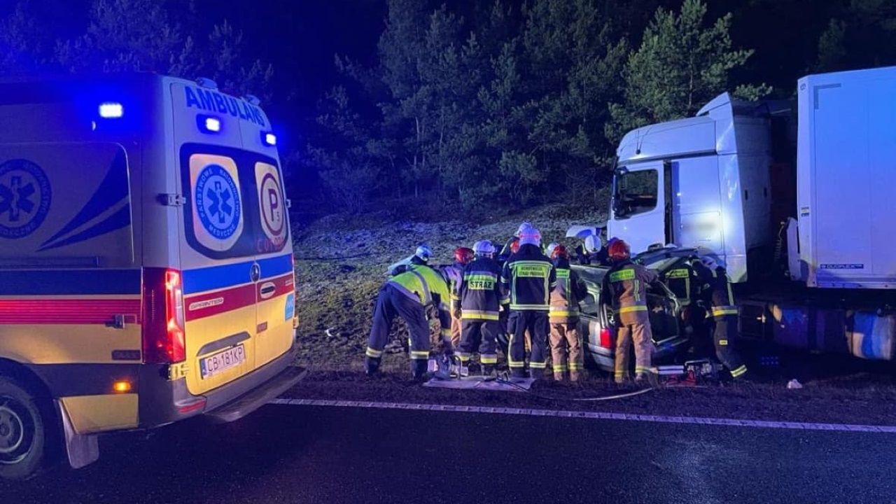 Nie żyją dwie kobiety, trzecia w ciężkim stanie. Tragedia pod osłoną nocy