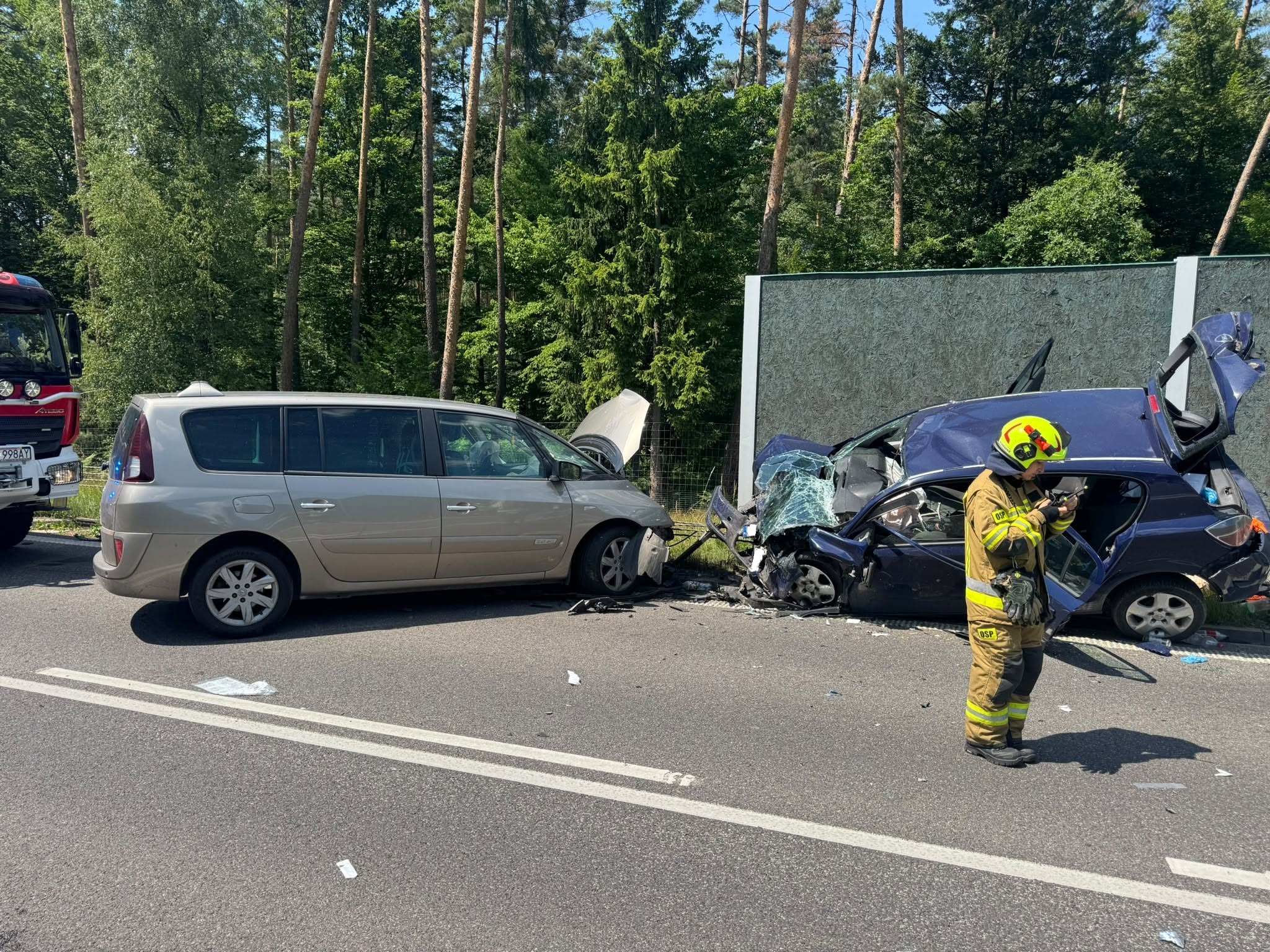 Groźny wypadek na Dolnym Śląsku. Są ranni, na miejscu lądował śmigłowiec LPR