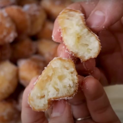 Takie mini pączki robię zawsze na Tłusty Czwartek. Rodzina nie chce jeść nic innego 