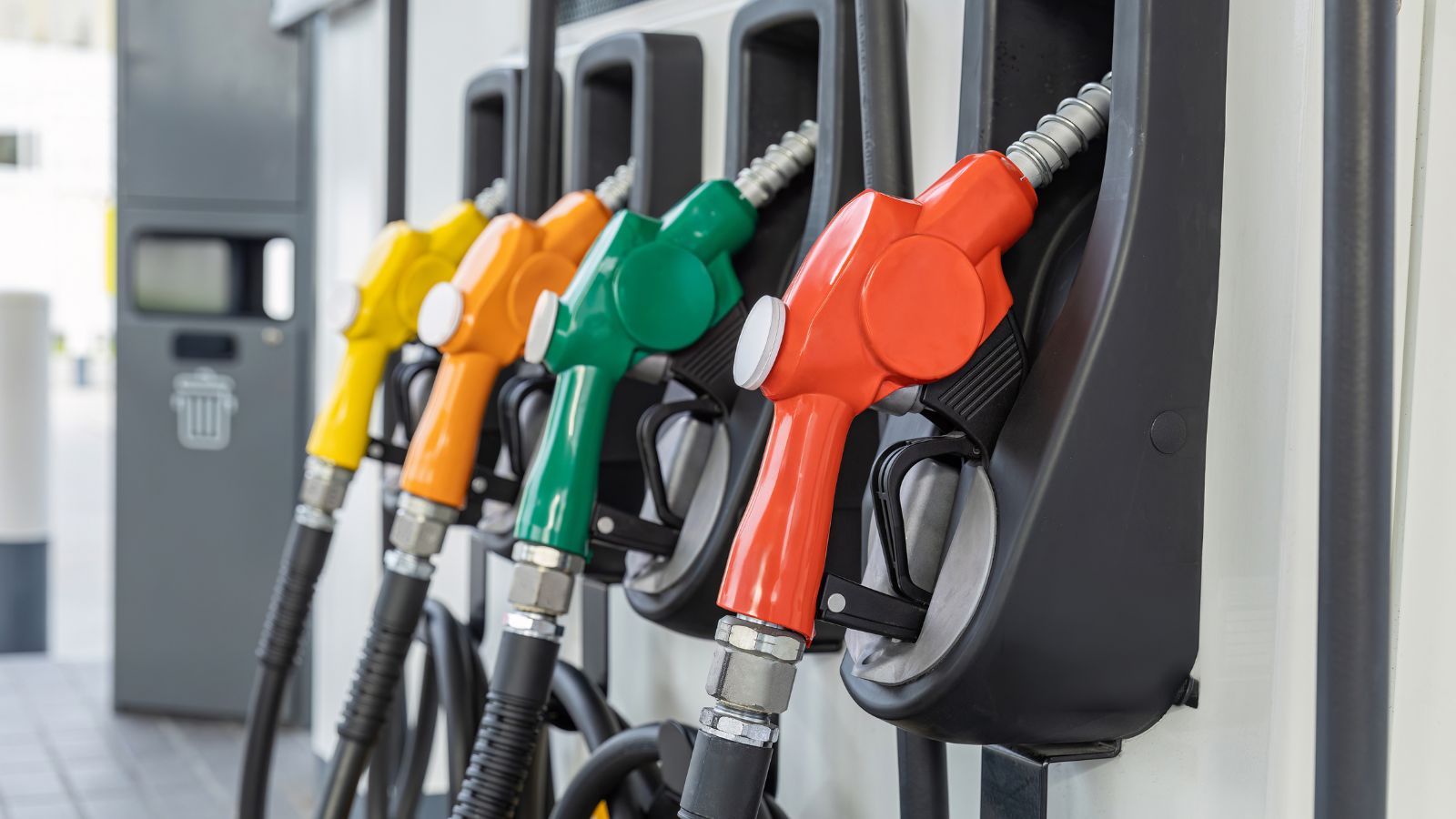 Zatankuj już teraz, od jutra ceny idą w górę. Oto nowe stawki