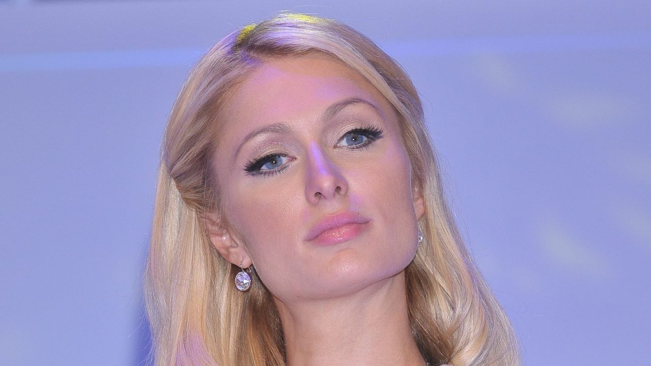 Paris Hilton - jej synka nazwano najbrzydszym dzieckiem świata