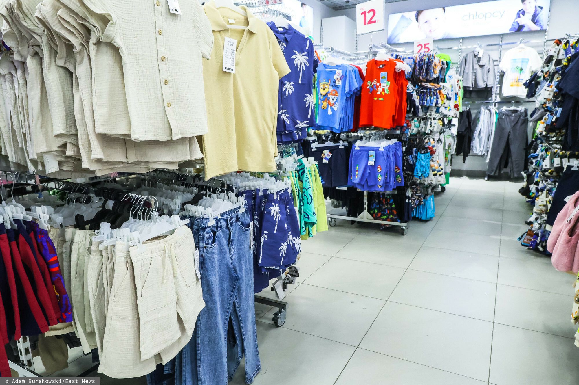 Popularna sieciówka zniknie z Polski. Już wiadomo, kto przejmie 74 sklepy