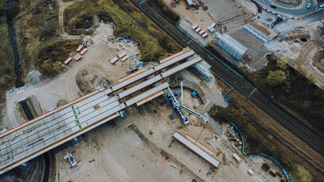 Małopolska. Podpisano umowę na budowę linii kolejowej Podłęże–Gdów