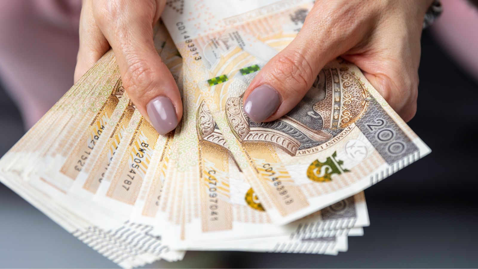 Więcej niż 2580 zł w skali roku. Osobom z tymi schorzeniami należy się specjalny zasiłek