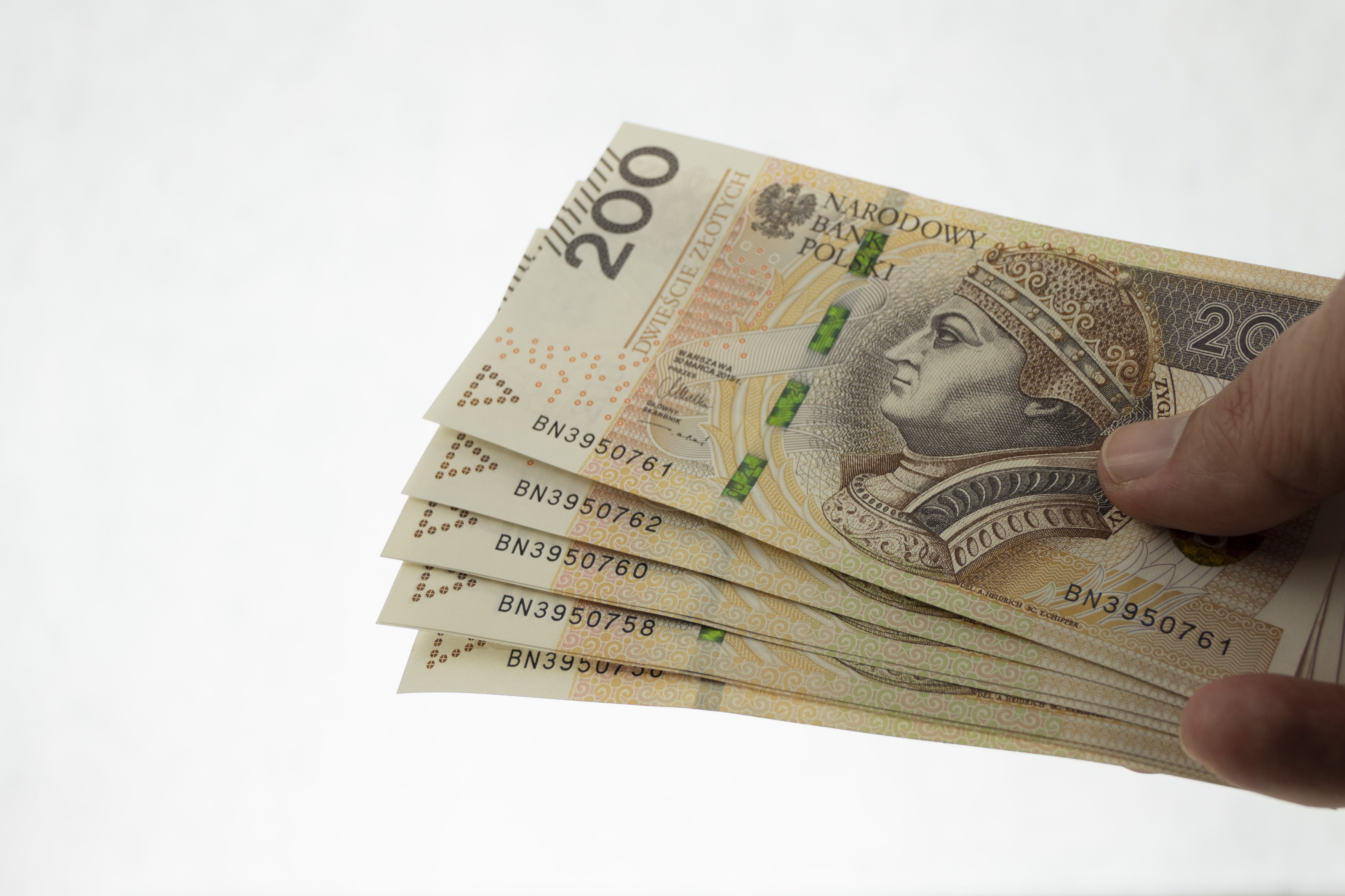 MSWiA wydało pilne ostrzeżenie przed świętami. Uważaj, tak błyskawicznie stracisz pieniądze