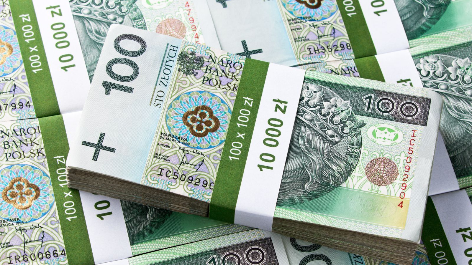 Zarobki w tej branży rosną w błyskawicznym tempie. Pensje przekraczają 10 tys. zł miesięcznie