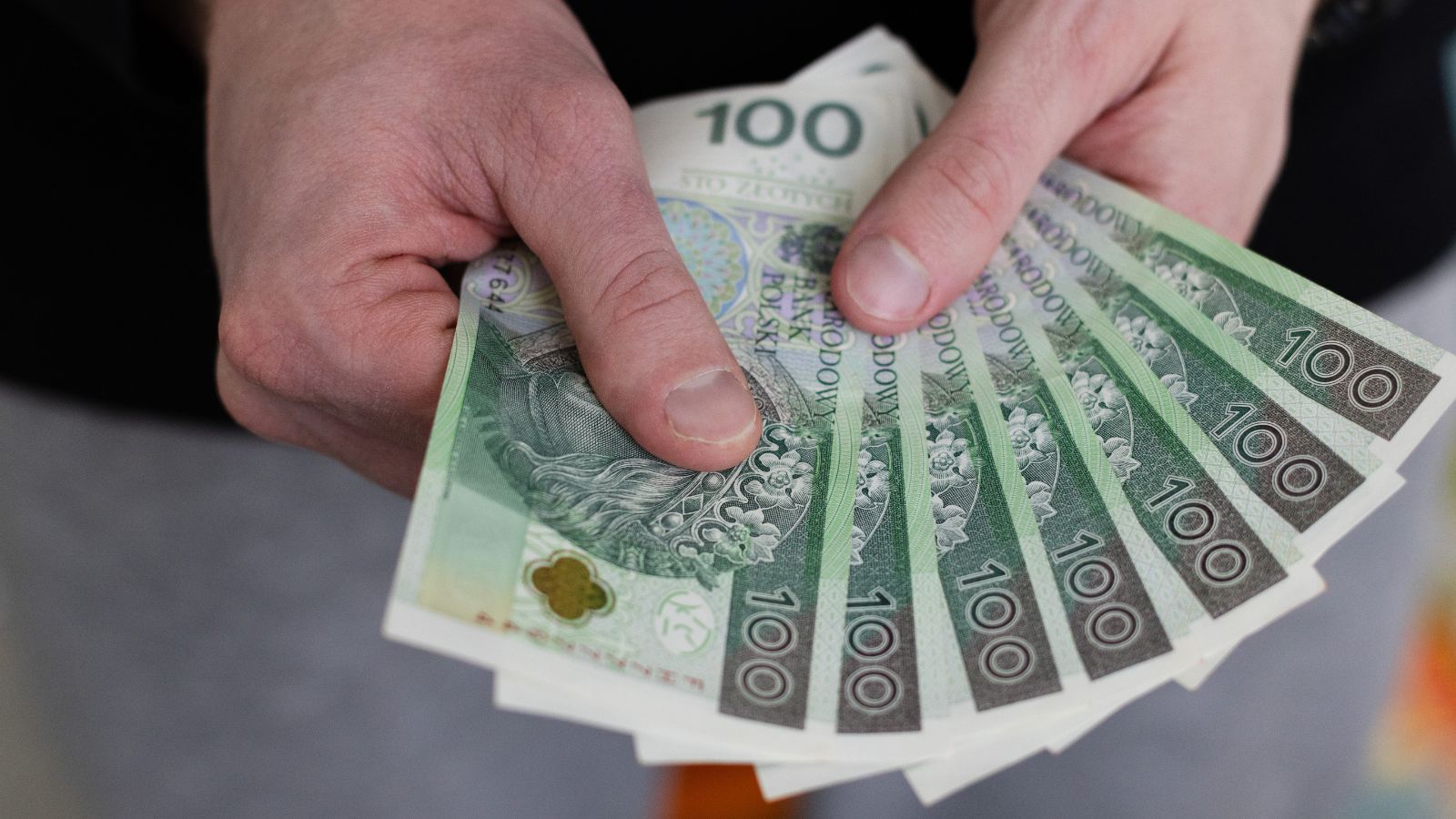 Myślisz o kupnie mieszkania? Złe wieści dla singli, pętla finansowa psuje ich plany