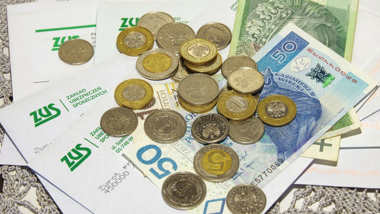 pieniądze, listy z ZUS