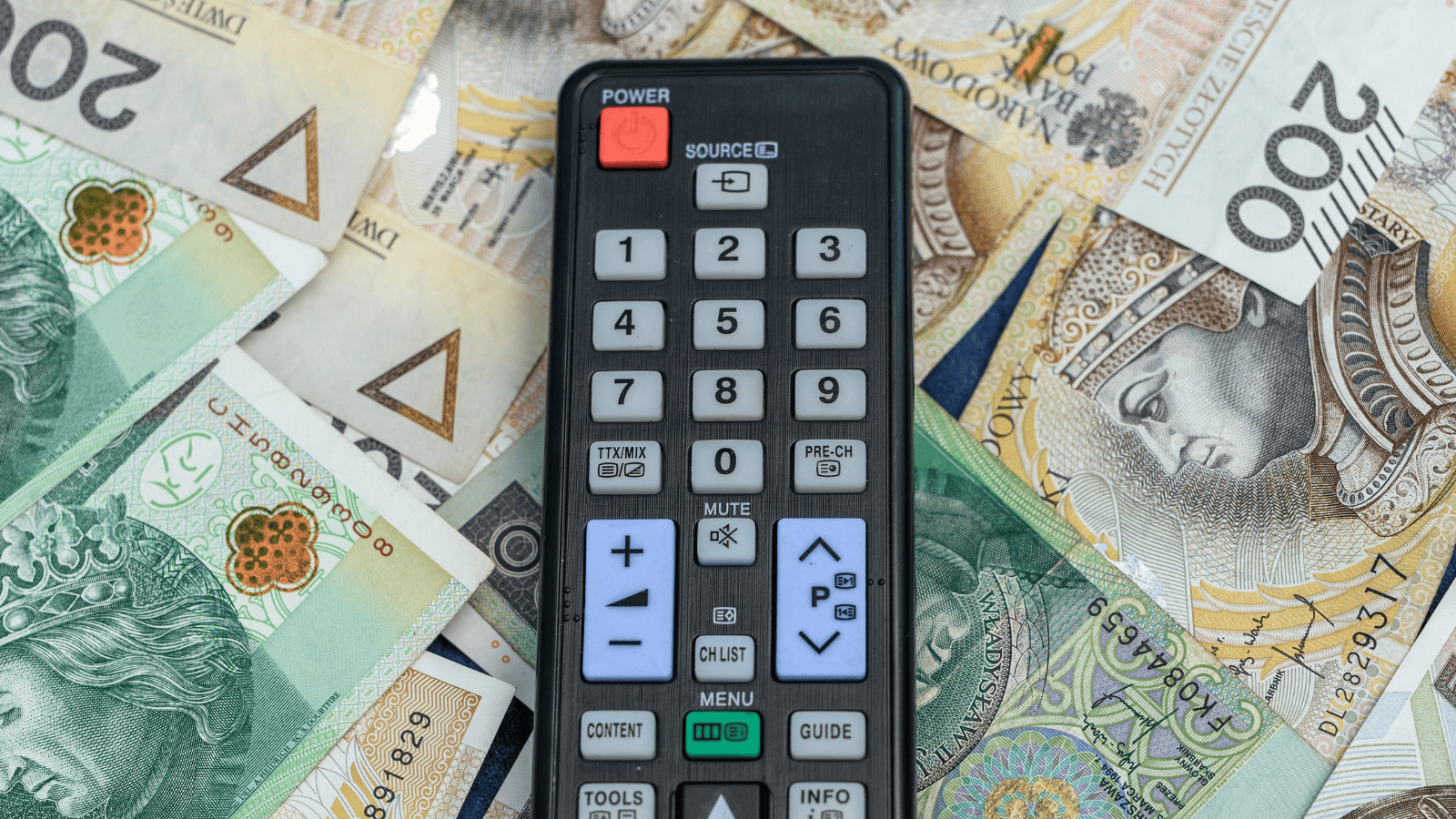 Koniec z "ucieczką" przed abonamentem. Ta opłata ma być doliczana automatycznie