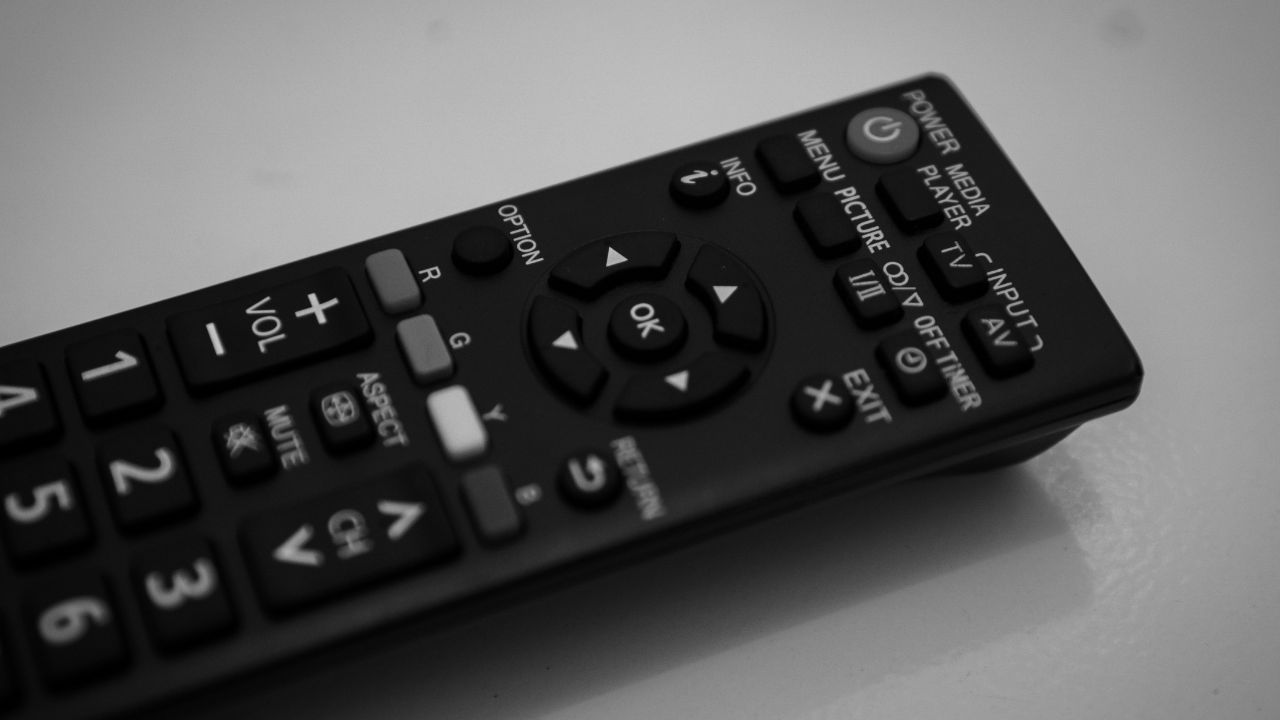 Te osoby nie muszą płacić abonamentu RTV. Na liście nie tylko emeryci