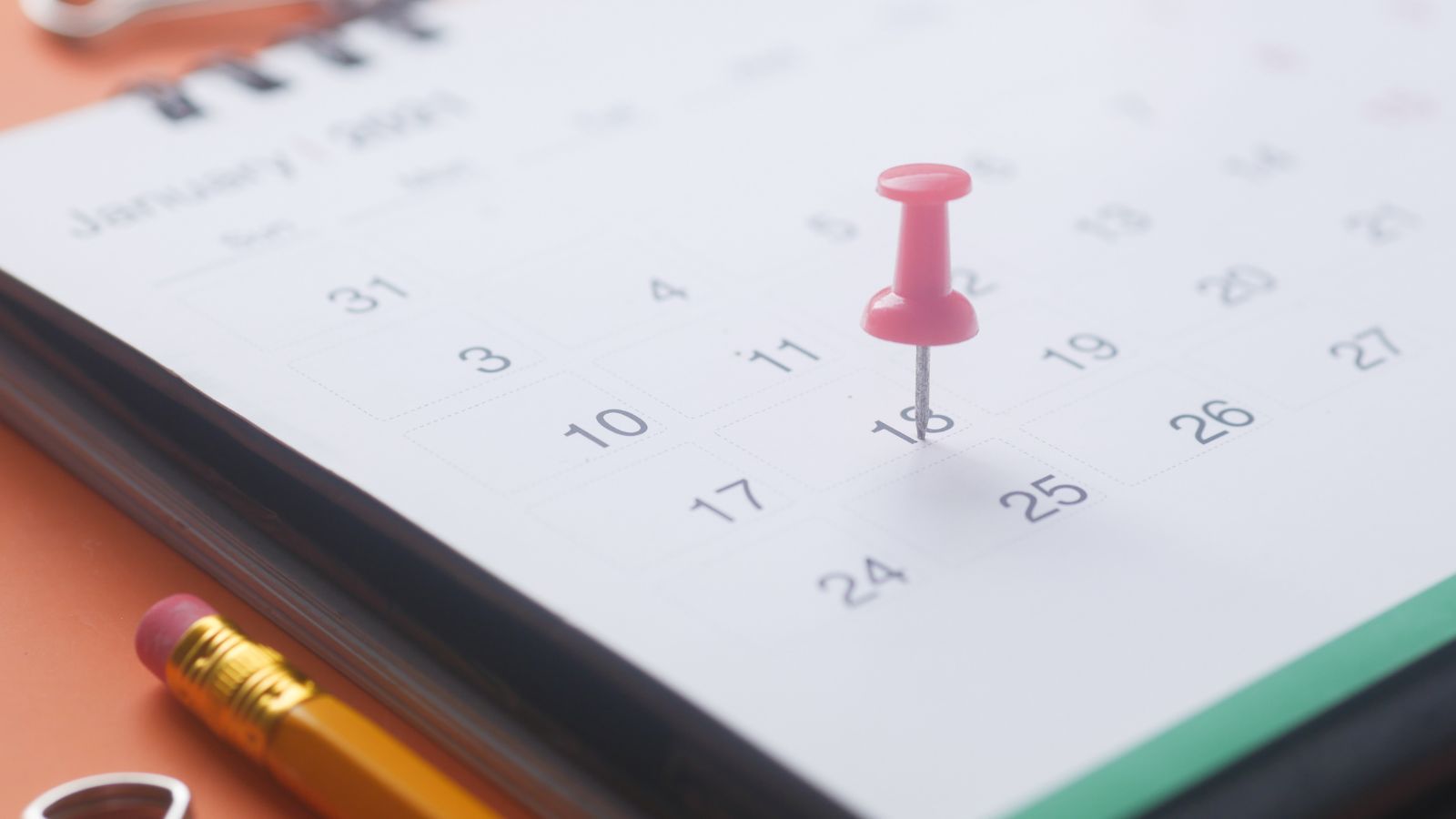 W 2026 r. Polacy stracą 4 dni wolne od pracy. Na rekompensatę od rządu nie ma co liczyć