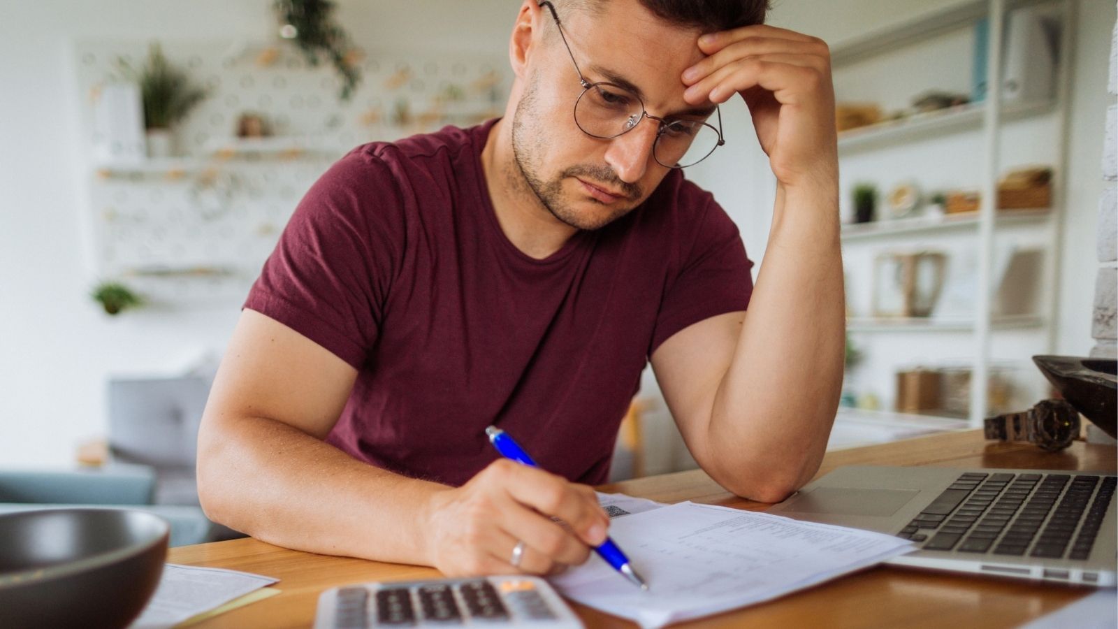 Prąd może podrożeć do ponad 700 zł za MWh. Winny "obóz prezydenta"?