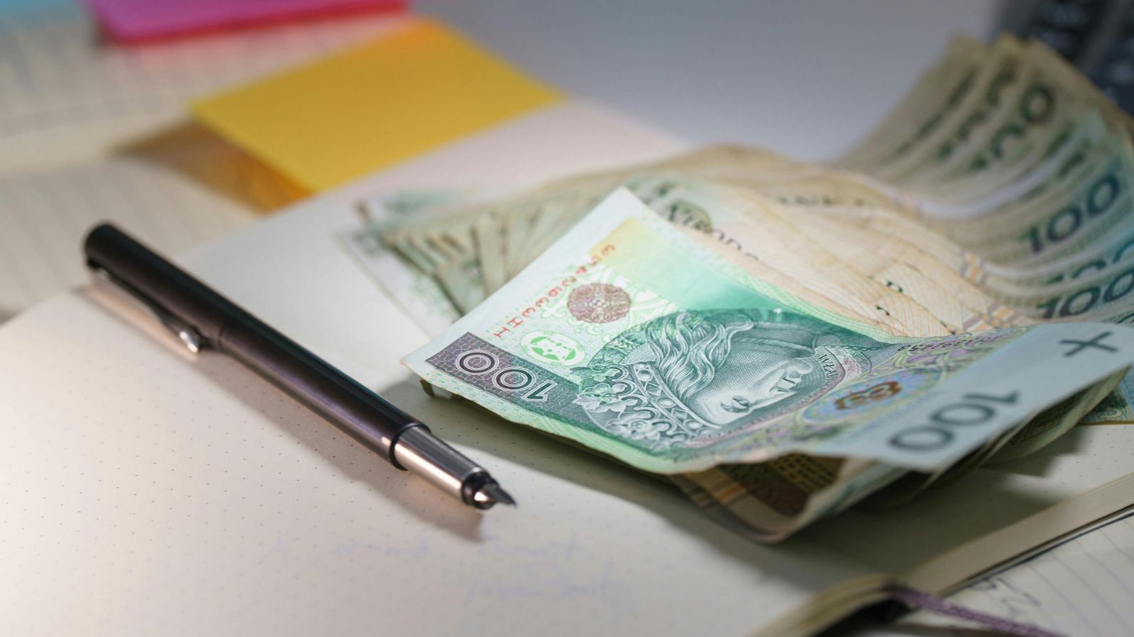 Do 15 marca i ani dnia dłużej. Polacy muszą uregulować płatność, w innym wypadku grozi surowa kara