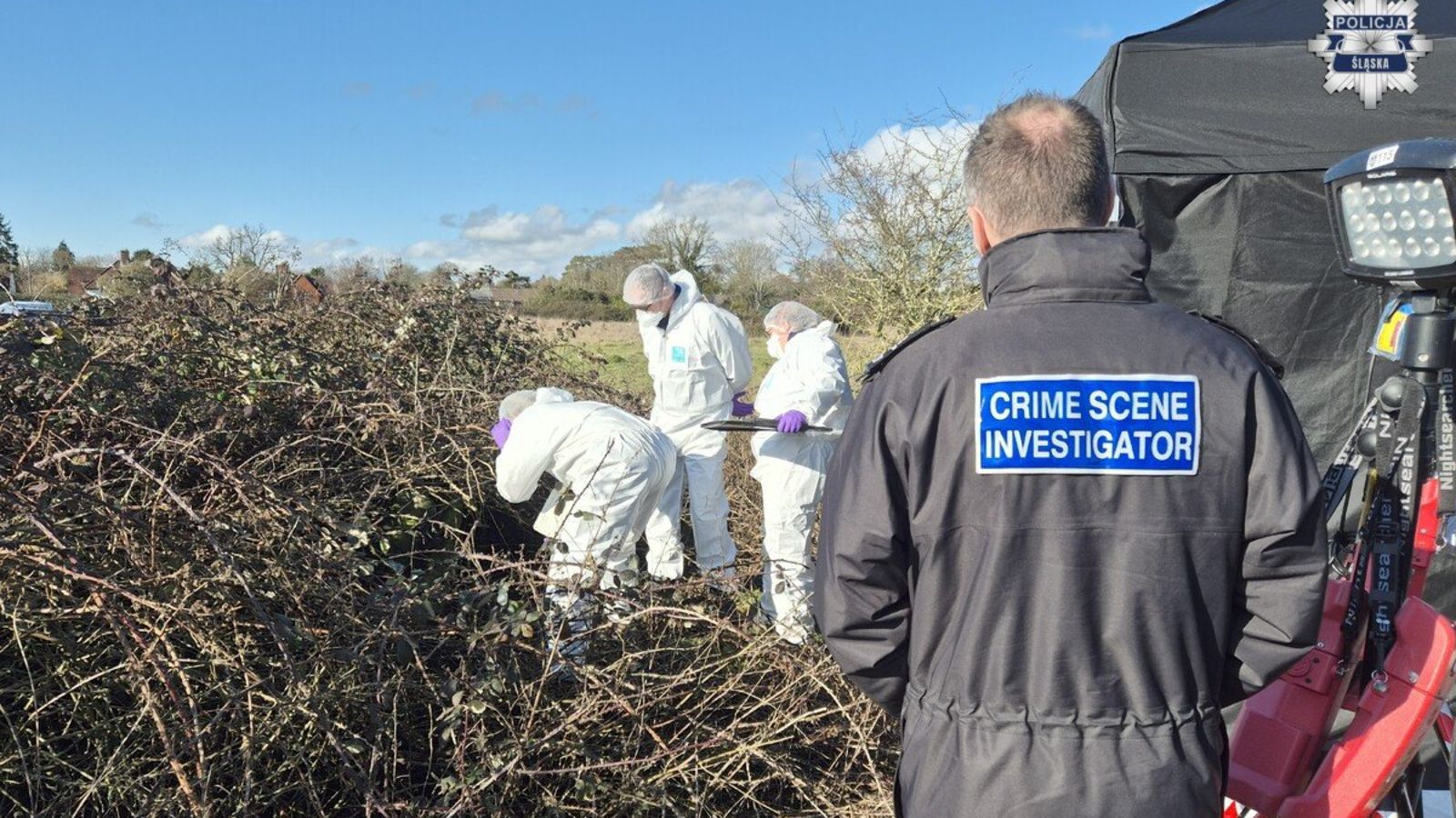 Ciało znaleziono w walizce. Jest komunikat policji, to zaginiony Polak