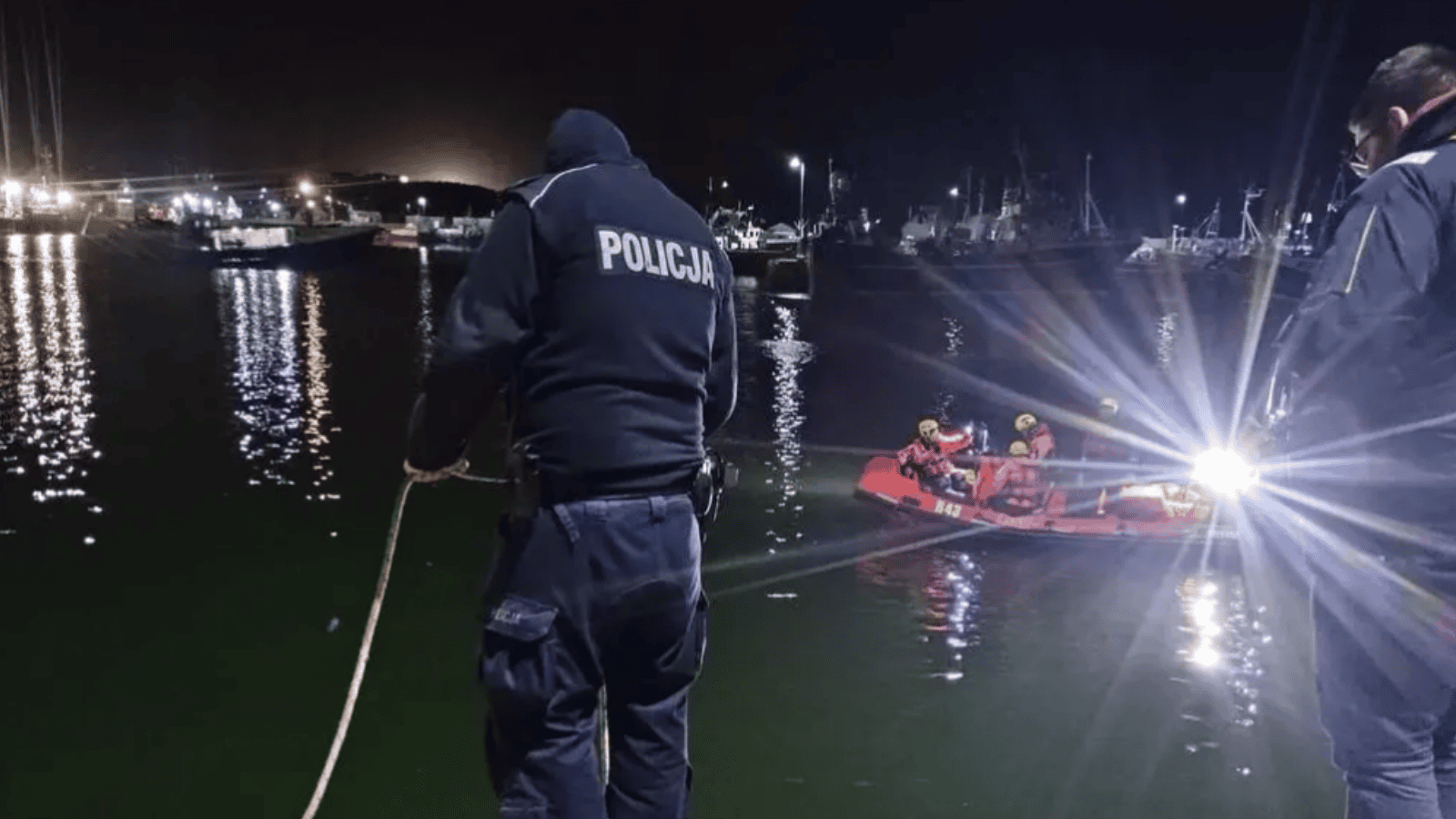 Władysławowo: Tragiczny finał poszukiwań. Służby wyłowiły ciało w porcie