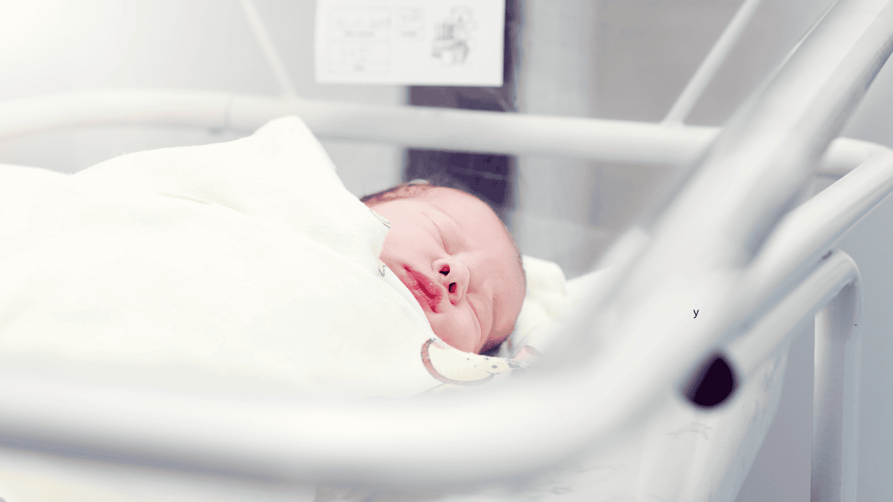 Dlaczego w Polsce zamyka się porodówki? Ginekolog: Tego nie robi się dla przyjemności