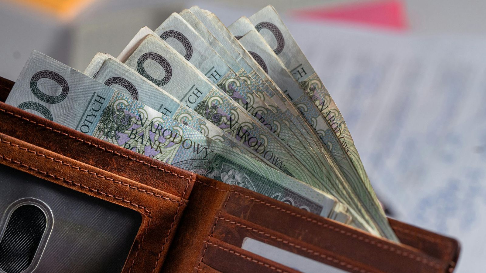 Zwrot nadpłaty podatku PIT. Otrzymałeś takiego maila, lepiej uważaj. Ministerstwo Finansów bije na alarm