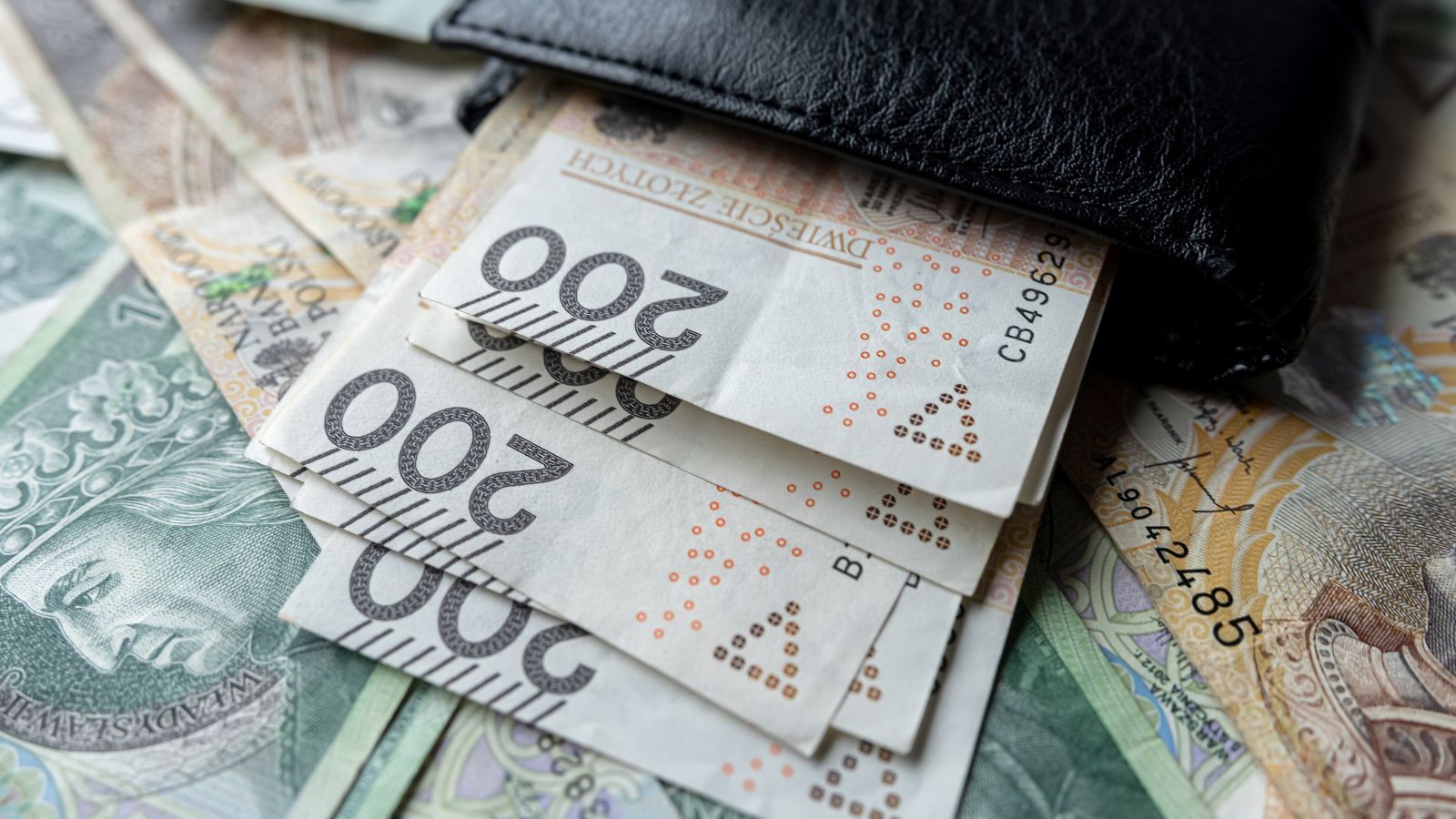 ZUS wypłaci więcej. Duża zmiana dla emerytów