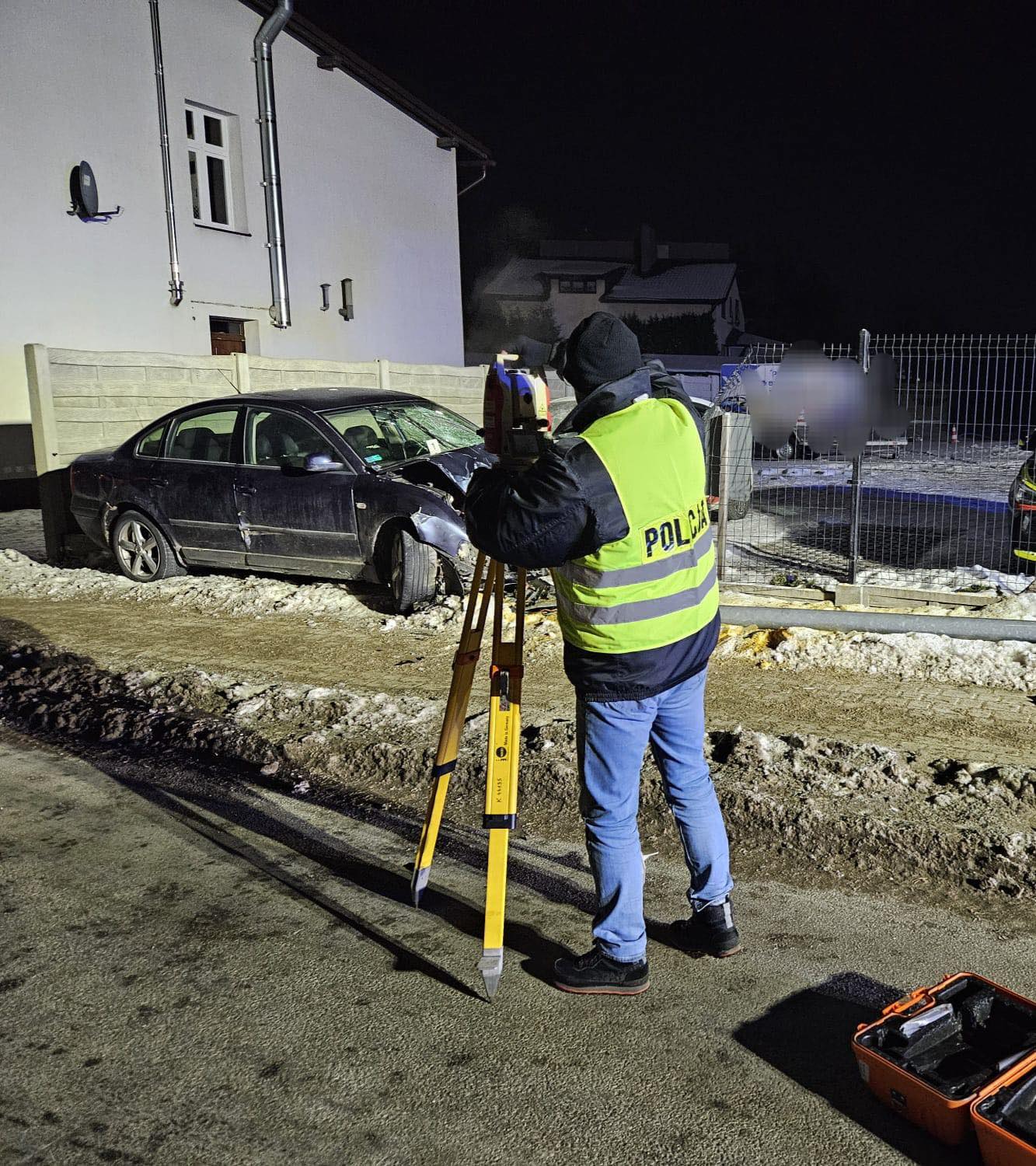 Tragiczne sceny. Staranował na chodniku matkę i 7-letnie dziecko. Potem uciekł