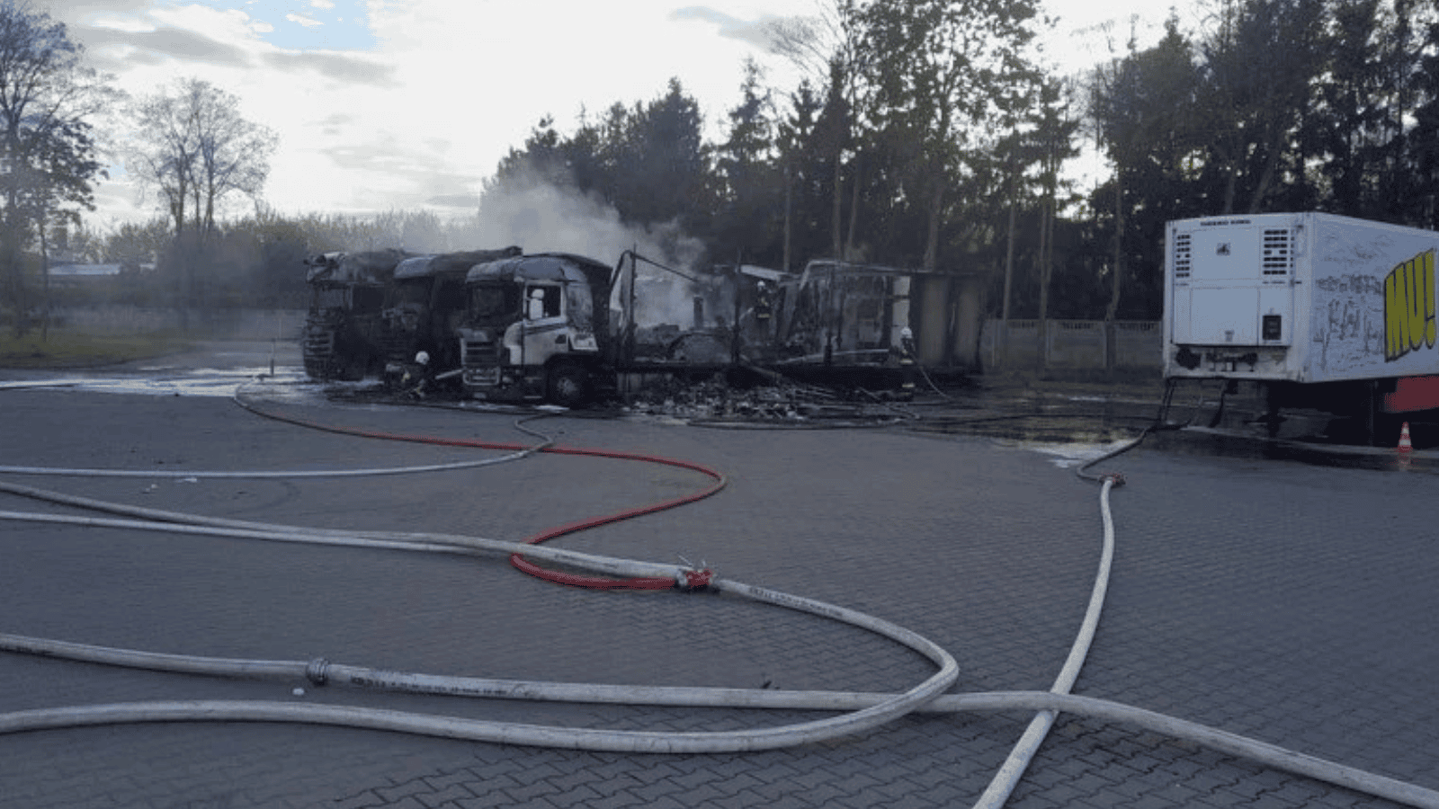 Pożar 5 ciężarówek w polskiej miejscowości. Zdarzenie blisko kluczowej infrastruktury