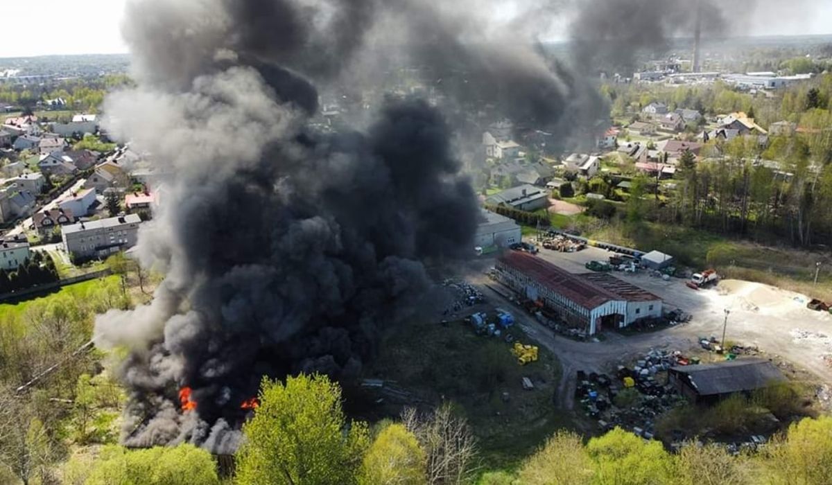 pożar hali w Myszkowie