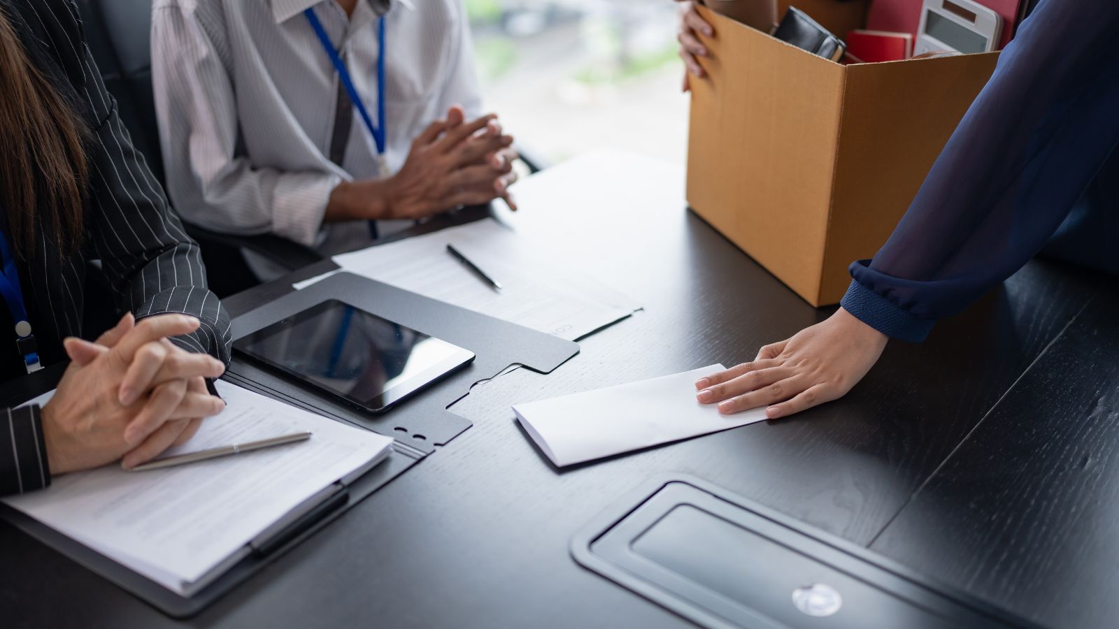 W tych sytuacjach pracodawca musi wypłacić świadczenie. Polacy o tym nie wiedzą i tracą tysiące złotych