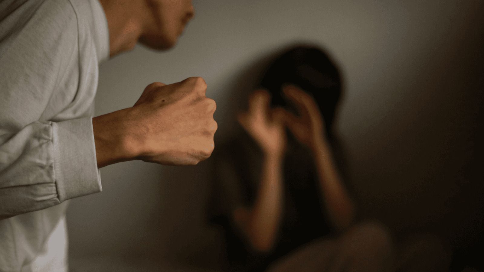 Konflikt z partnerem. W tej sytuacji policjant może nakazać natychmiastową wyprowadzkę