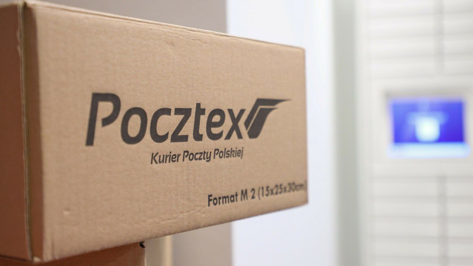 Pierwsi Polacy otrzymali już tajemniczą przesyłkę. Dotrze do milionów osób