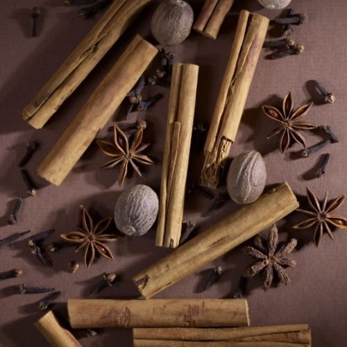 Domowa przyprawa do ciast korzennych. Przepis od Ani Starmach