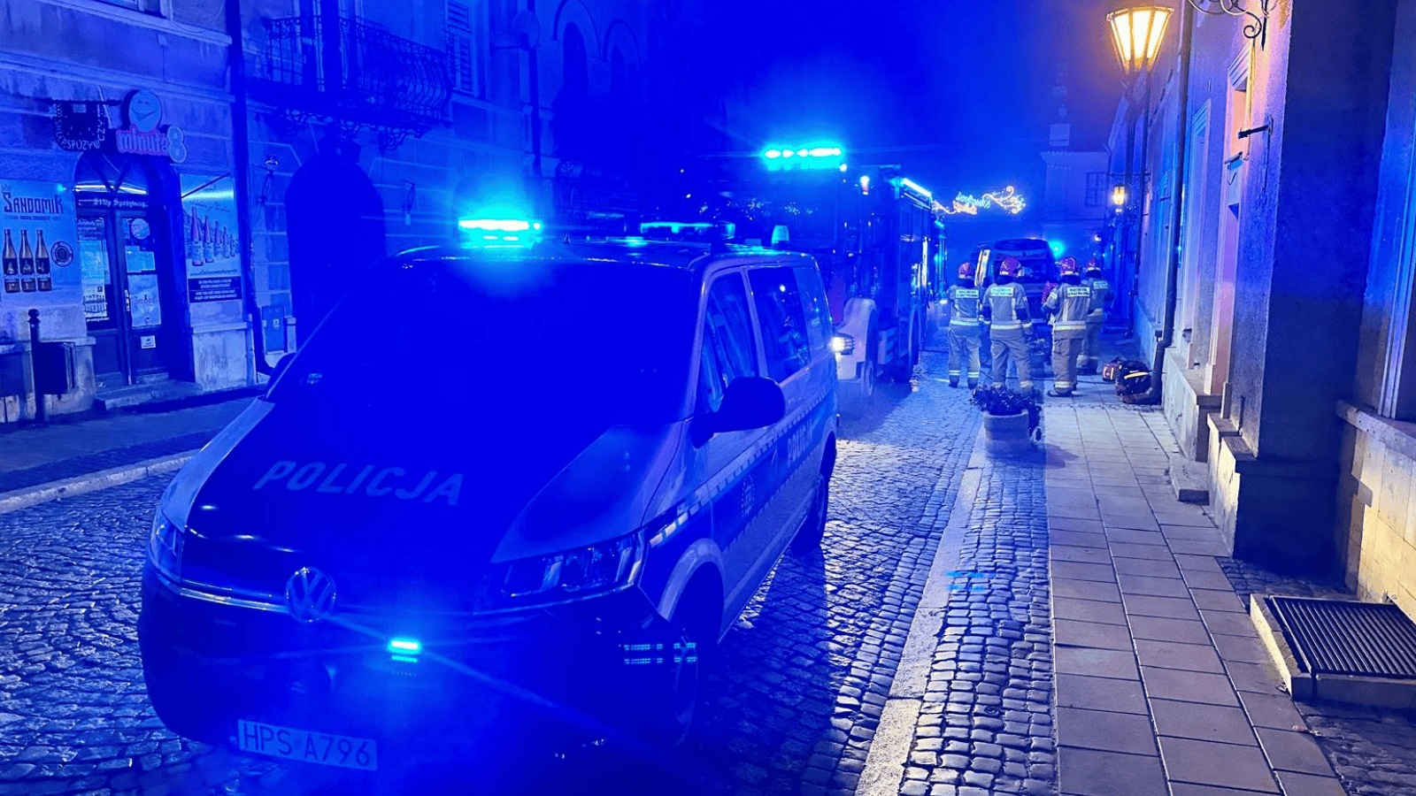 Tragiczny pożar w polskiej miejscowości. Kamienica stanęła w ogniu, są pierwsze ofiary