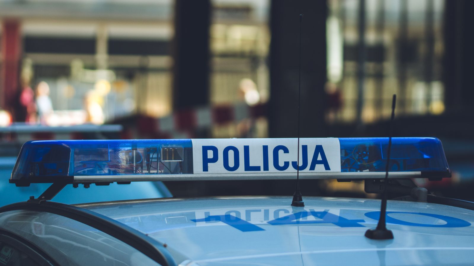 Tragiczny wypadek na torach. Nie żyje kierowca, w akcji wiele służb