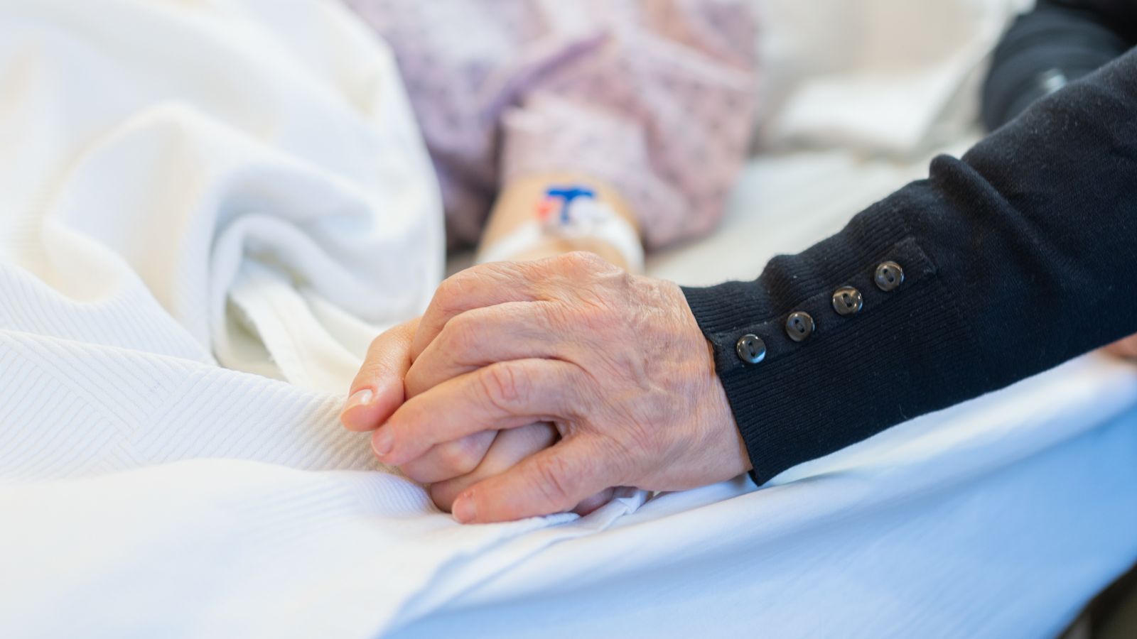 Tragedia w Świętochłowicach. 42-latka przez 27 lat żyła w kompletnej izolacji. Udostępniono zbiórkę