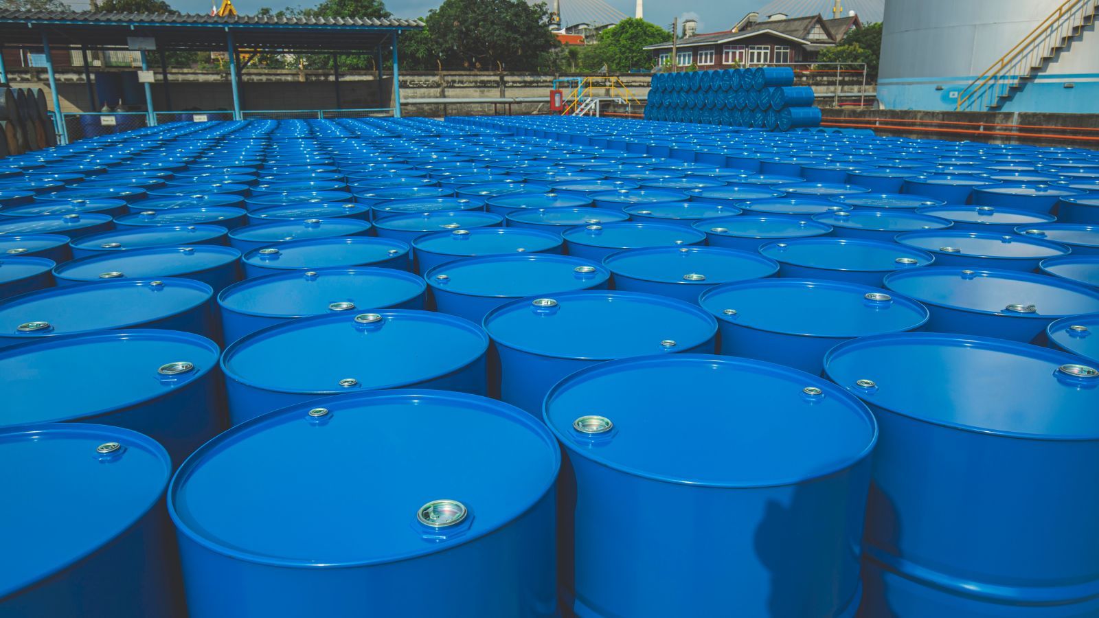 Komisja Europejska wzywa kraje członkowskie w trybie pilnym. Chodzi o dostawy ropy