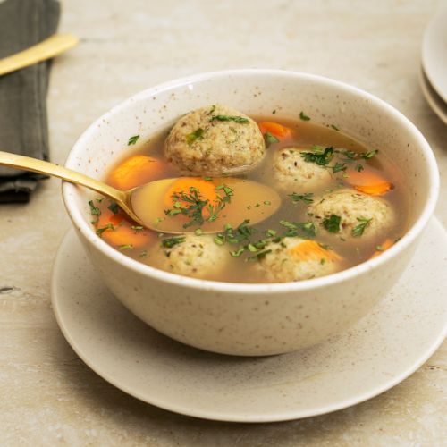 Z mięsa i warzyw z rosołu robię wyśmienity obiad. Prościej się nie da