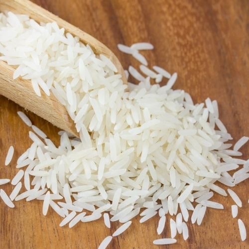 Obrzydliwe nagranie, znaleźli larwy w ryżu. Producent dał porażający komentarz