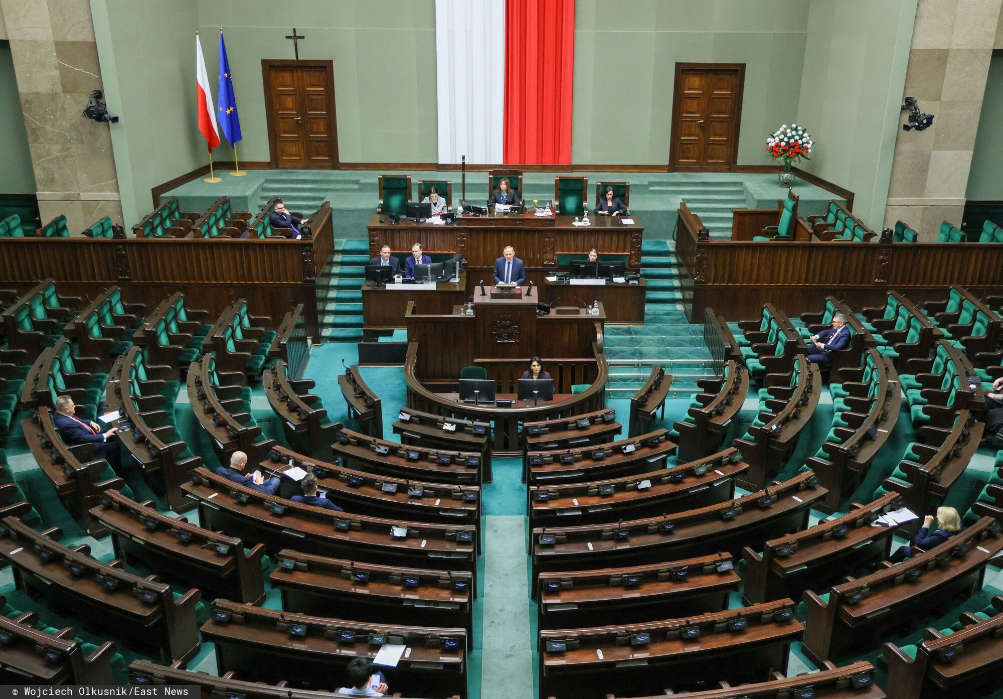 Polacy rozliczyli Tuska w sondażu. Nawrocki liderem, ale inny polityk rośnie w siłę. Mocne przetasowanie