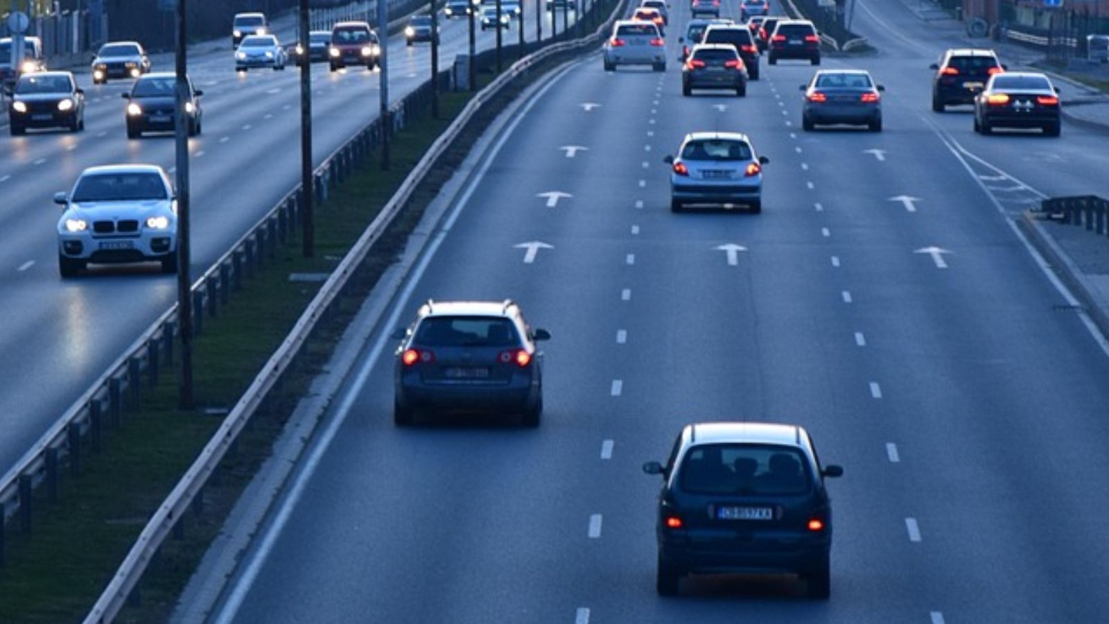 Większość Polski na żółto. IMGW wydał ostrzeżenia, Polacy powinni przygotować się na utrudnienia