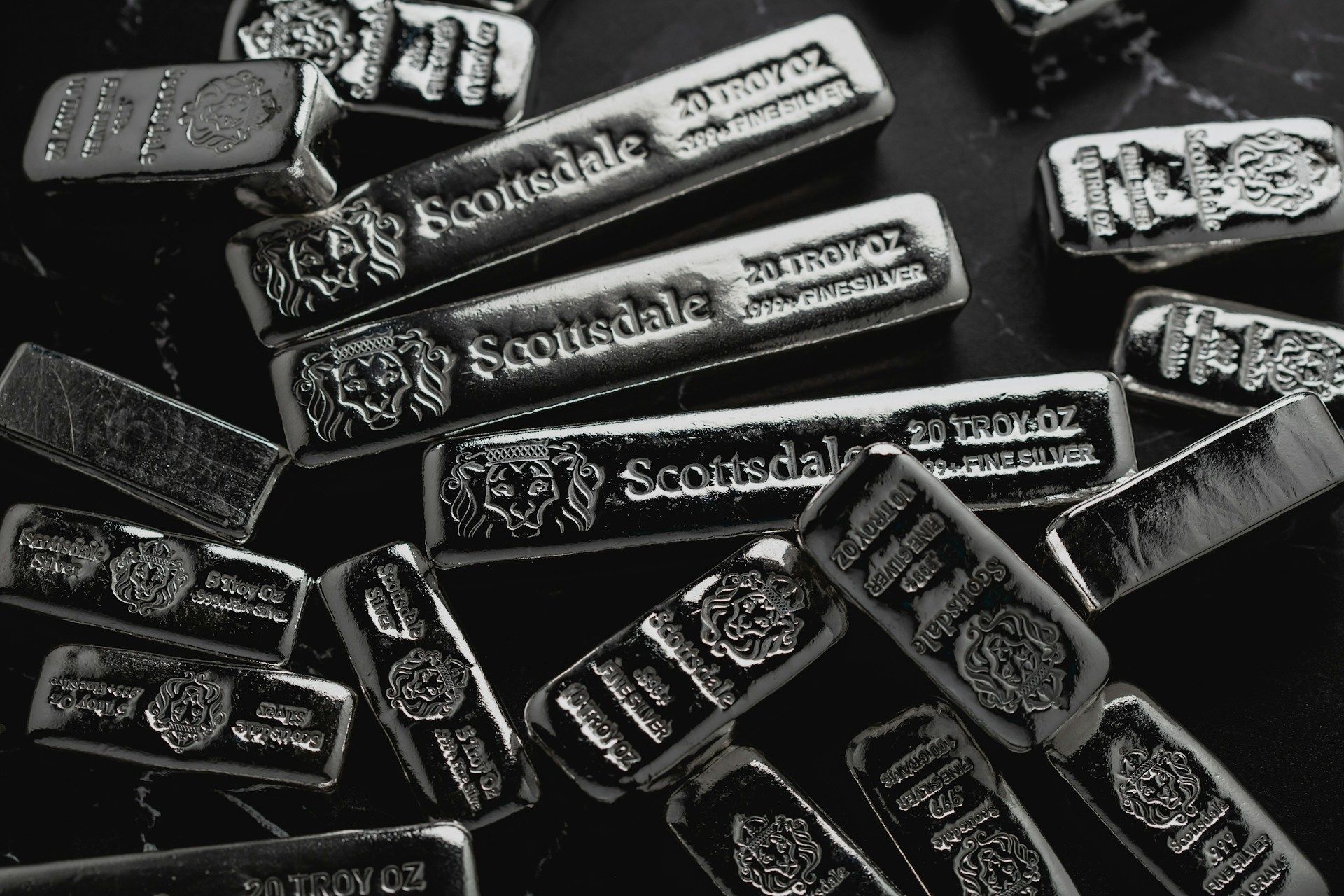 scottsdale-mint-4EgFdGr533I-unsplash.jpg