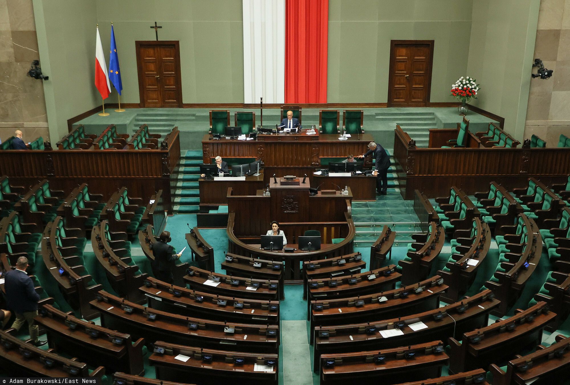 Tego na prawicy jeszcze nie było. Polityczne trzęsienie ziemi w najnowszym sondażu