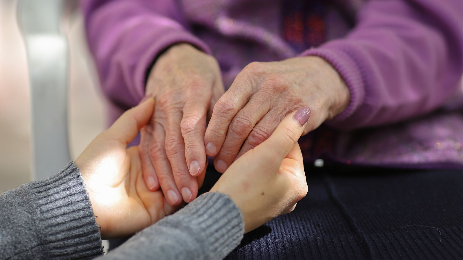 Państwo dopłaci aż 2 tys. zł do pensji. Wystarczy spełnić tylko jeden wymóg