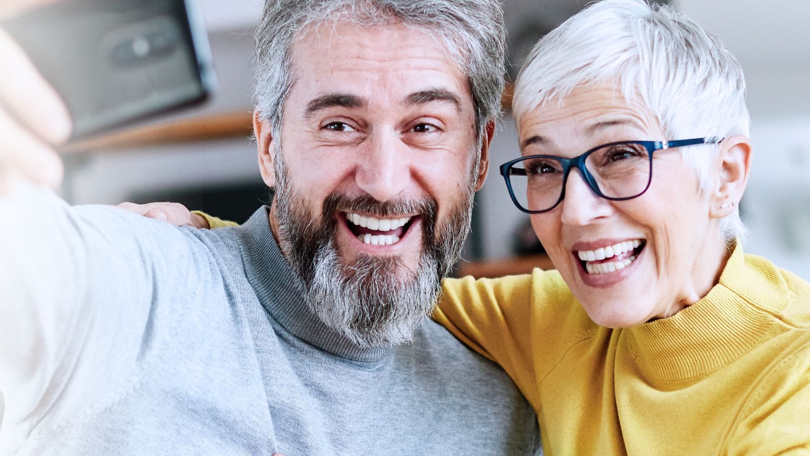 Operacja zaćmy przywraca ostrość widzenia. Dlaczego wybór soczewki jest taki ważny? 