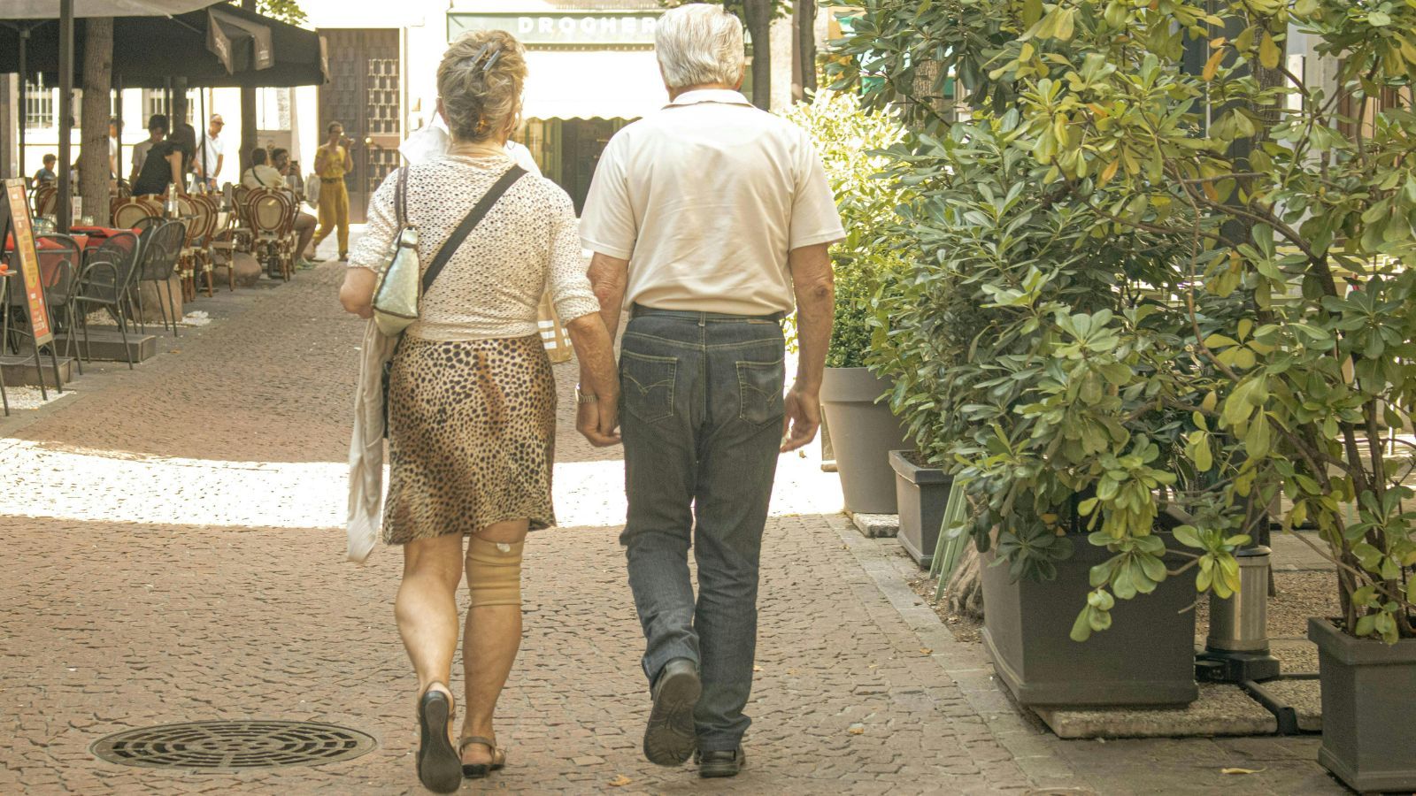 Listy z ZUS trafiają już do seniorów. W środku dwie ważne decyzje, na odwołanie jest 30 dni